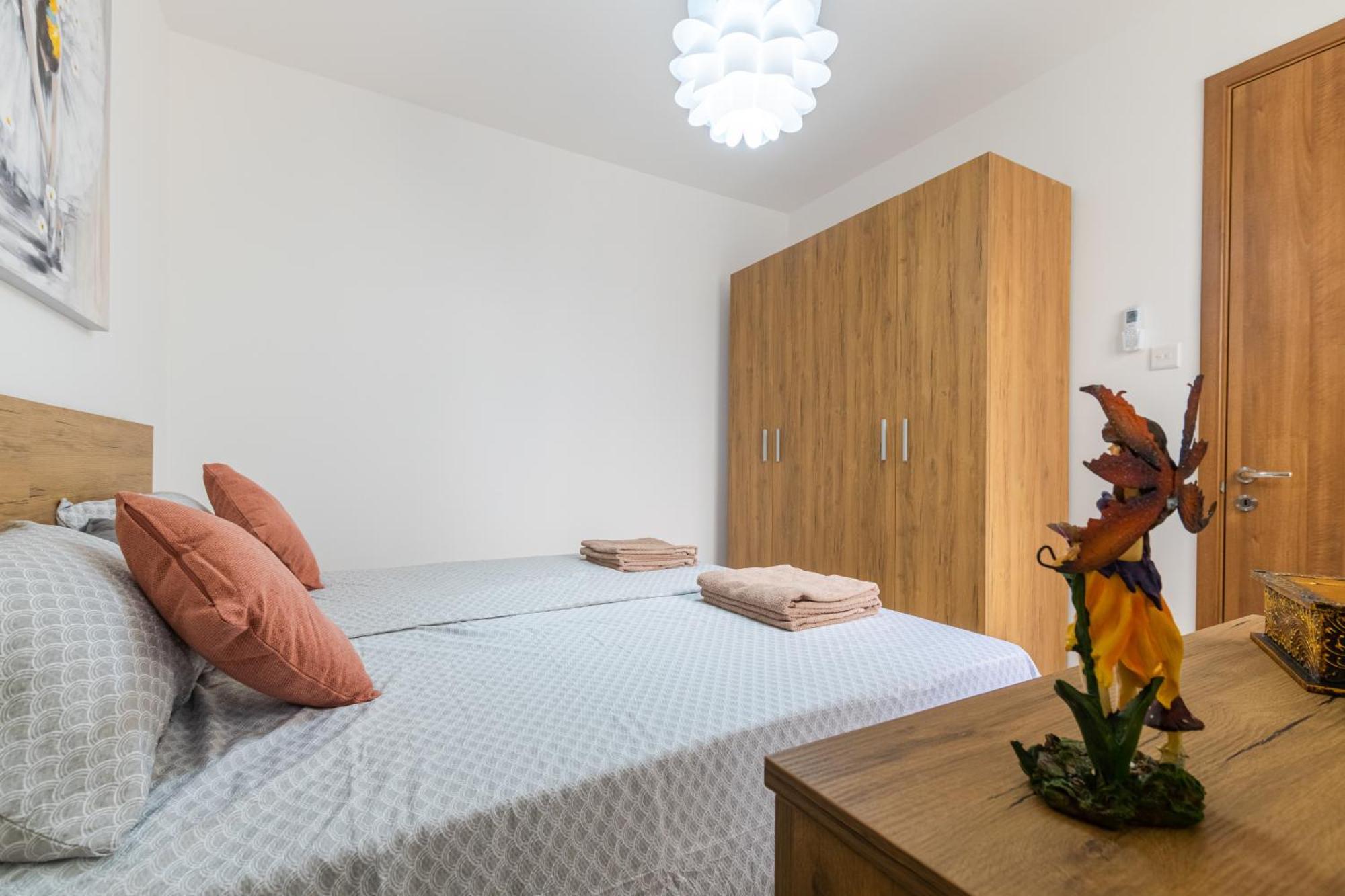 Spacious Brand New Apartment 3 Bdr 2Bth Bugibba St. Paul's Bay Buitenkant foto